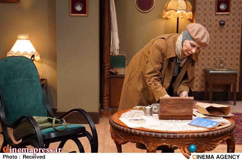 تله تئاتر «همسایهها» به تلویزیون میآید تله تئاتر «همسایهها» به تلویزیون میآید