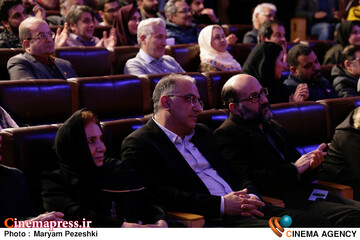 سیزدهمین جشن سینمای مستقل مستند ایران 12 اسفند 1403