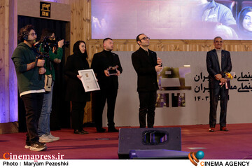 سیزدهمین جشن مستقل سینمای مستند ایران 12 اسفند 1403