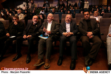 شب خاطره و رونمایی از کتاب با همان تنهایان 4 اردیبهشت 1404