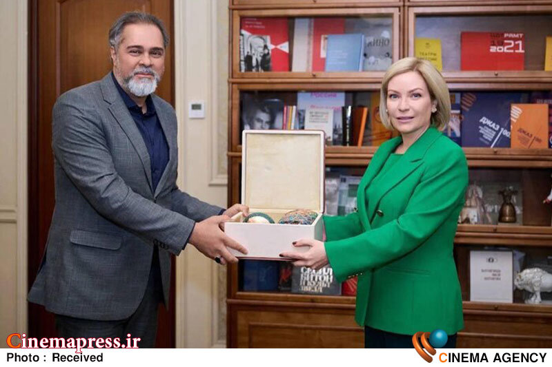 «رئیس سازمان سینمایی» پیشنهاد «خواهرخواندگی» جشنواره فیلم کودک و نوجوانان اصفهان با «مجمع کودکان روسیه» را مطرح کرد «رئیس سازمان سینمایی» پیشنهاد «خواهرخواندگی» جشنواره فیلم کودک و نوجوانان اصفهان با «مجمع کودکان روسیه» را مطرح کرد