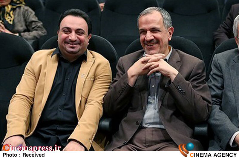 «مازیار رضاخانی» معاون فرهنگی هنری در امور سینمایی و موسیقی آوای خلیج فارس کیش شد «مازیار رضاخانی» معاون فرهنگی هنری در امور سینمایی و موسیقی آوای خلیج فارس کیش شد