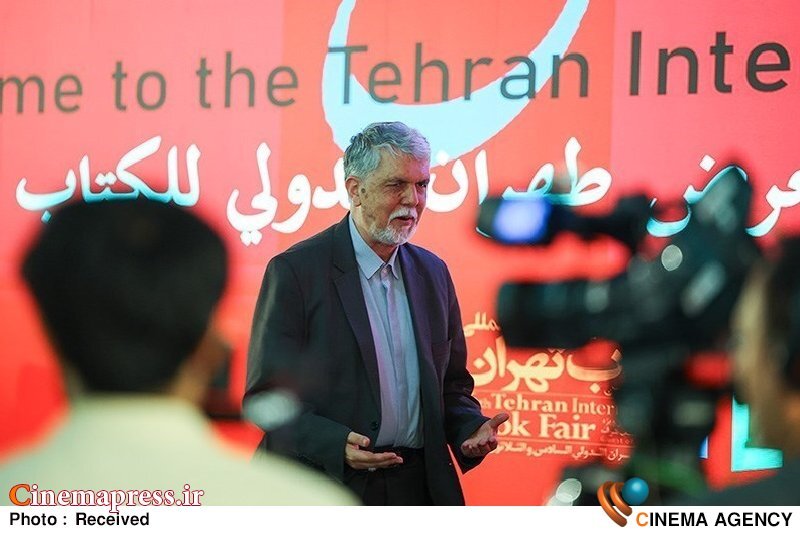 باید به موضوع «مرجعیت خبری» رسانههای داخلی و تقویت آنها توجه بیشتری داشته باشیم سیدعباس صالحی