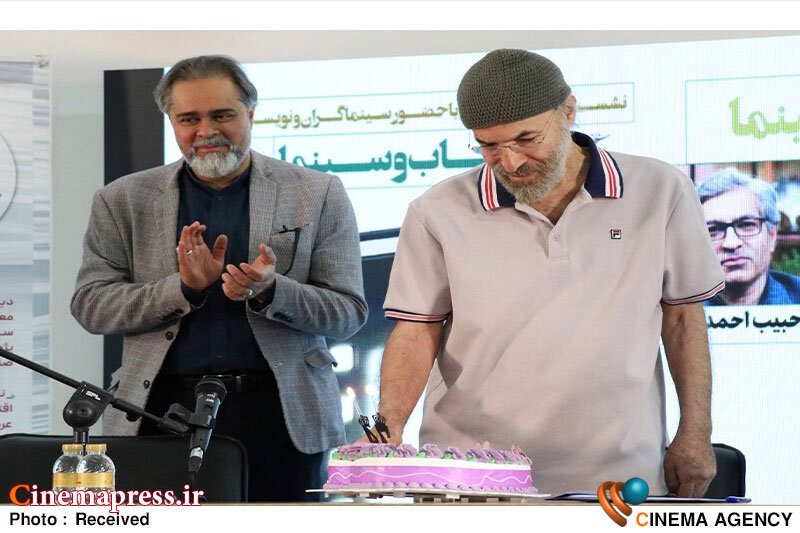 رئیس سازمان سینمای کشور: «کیانوش عیاری» عیار سینمای ایران است! رئیس سازمان سینمای کشور: «کیانوش عیاری» عیار سینمای ایران است!