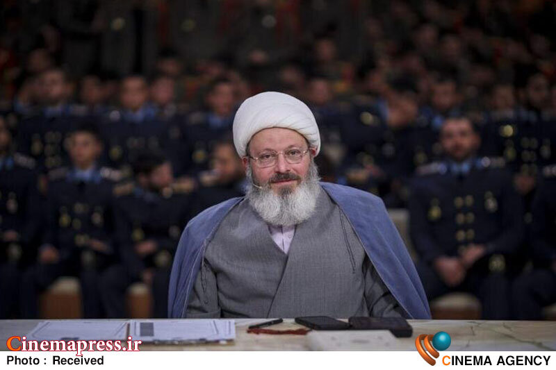 «حج» داور برنامه «محفل» نیمه تمام ماند/ «سازمان حج و زیارت» به دیپورت «زائر ایرانی» افتخار کرد! غلامرضا قاسمیان