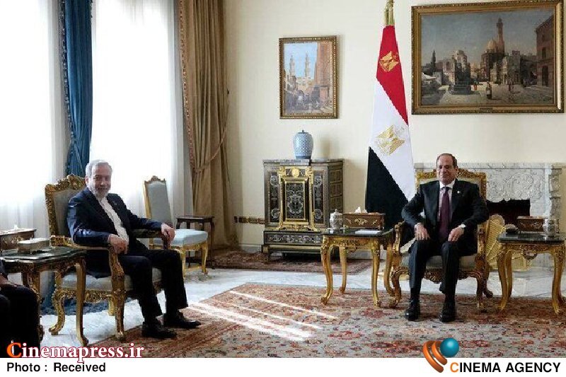 «فرش ایرانی» زینتبخش «کاخهای ریاستجمهوری» در جهان است! سید عباس عراقچی