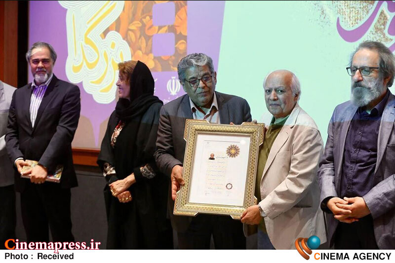 «سیروس الوند» متعلق به نسلی است که وزن و ارزش کلمات را میداند و در تمام مسیر و طول فعالیت حرفهای خود به «اخلاق» پایبند بوده است رائد فریدزاده، سیروس الوند