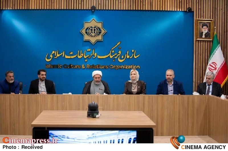 وزیر فرهنگ روسیه: «همکاریهای فرهنگی» یکی از مهمترین برگهای برنده توافق جامع راهبردی ۲۵ساله بین ایران و روسیه است وزیر فرهنگ روسیه: «همکاریهای فرهنگی» یکی از مهمترین برگهای برنده توافق جامع راهبردی ۲۵ساله بین ایران و روسیه است