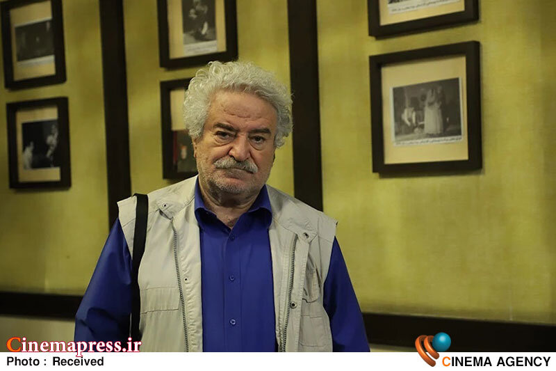 «رسانهها» در این مقطع «عملکرد ضعیفی» داشتهاند و دیر متوجه «اهمیت ماجرا» شدهاند/ باید «حیثیت ایرانی» خود را حفظ کنیم و در برابر «دشمن خارجی» متحد باقی بمانیم «رسانهها» در این مقطع «عملکرد ضعیفی» داشتهاند و دیر متوجه «اهمیت ماجرا» شدهاند/ باید «حیثیت ایرانی» خود را حفظ کنیم و در برابر «دشمن خارجی» متحد باقی بمانیم