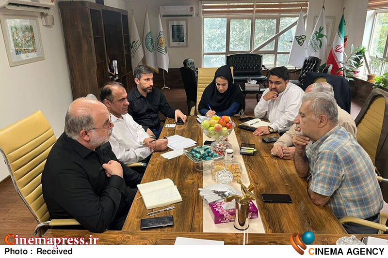 افتتاحیه «پنجمین جشنواره شعر کودک ایران» در ۳۰ استان کشور به طور همزمان برگزار میشود افتتاحیه «پنجمین جشنواره شعر کودک ایران» در ۳۰ استان کشور به طور همزمان برگزار میشود