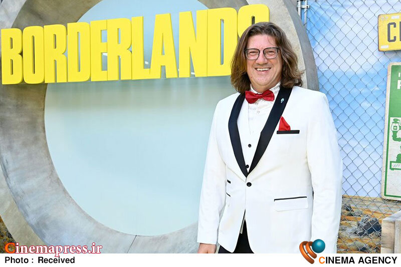 «تیک تو» حامی «رندی پیچفورد» باقی میماند «تیک تو» حامی «رندی پیچفورد» باقی میماند