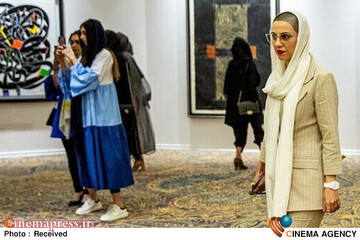 صدور ۲۰۶ «مجوز نگارخانه‌ها» برای «زنان» در پنج ماه نخست امسال!