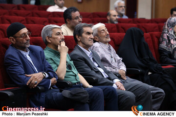 نشست اکران و نقد مستند من جلال آل احمد هستم 18 شهریور 1404