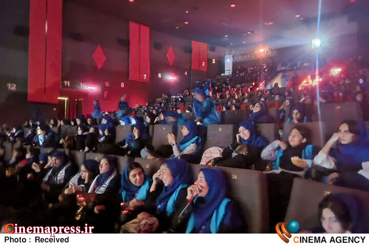 از حیرانی «جشنواره سی‌وهفتم» در وادی «برای» یا «درباره» کودک و نوجوان تا نمایش مصداقی از سرمایه‌گذاری‌های بی‌منطق «بنیاد سینمایی فارابی» در رویکرد جدید «شاعرانگی»!