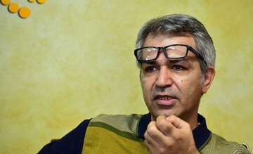 اکبر منتجبی