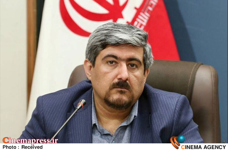 «حسین یزدانشناس» دبیر اجرایی هشتمین جایزه پژوهش سال سینمایی شد «حسین یزدانشناس» دبیر اجرایی هشتمین جایزه پژوهش سال سینمایی شد
