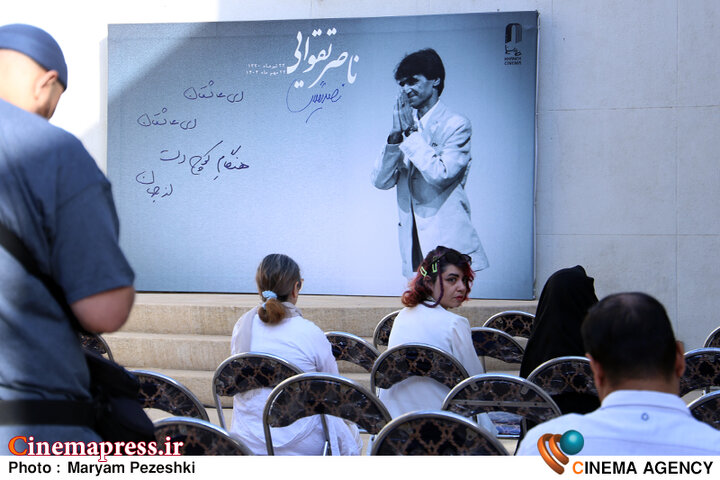 اسعدیان: اجازه دهید این بار سکوت کنیم و صدای این صداقت و شرافت را که چند سالی است نشنیده‌ایم بشنویم!