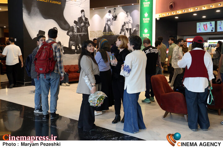 از غلبه هژمونی جریان شبهروشنفکری و سرمایهگذاری جریان غربزده در «فیلم کوتاه» تا تولید آثار مسألهدار با بودجه نهادهای برآمده از انقلاب اسلامی