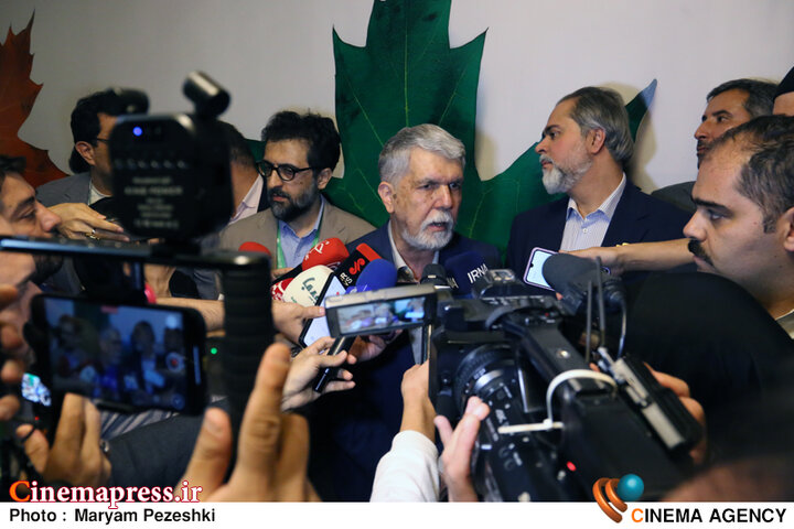 از حضور پررنگ وزیر در جشنواره تا فقدان مولفه «هویت ایرانی» در «سینمای کوتاه» حتی در تولیداتی با بودجه‌های ارزشی!