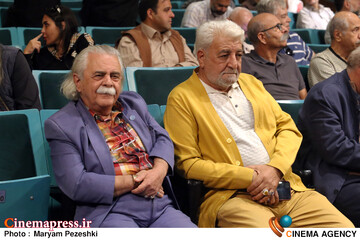 رونمایی 6 کتاب و افتتاح نمایشگاه نقاشی های میهن بهرامی 8 آبان 1404