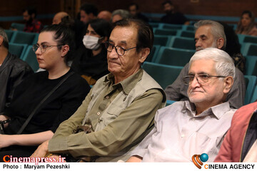 رونمایی 6 کتاب و افتتاح نمایشگاه نقاشی های میهن بهرامی 8 آبان 1404