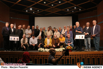 رونمایی 6 کتاب و افتتاح نمایشگاه نقاشی های میهن بهرامی 8 آبان 1404