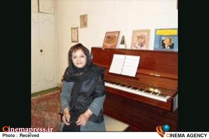 «چیستا غریب گرکانی» درگذشت