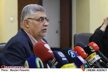 نشست خبری پنجمین جشنواره برنامه های رادیویی پژواک 26 آبان 1404