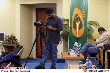 نشست خبری پنجمین جشنواره برنامه های رادیویی پژواک 26 آبان 1404