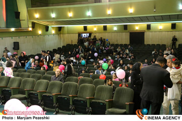 اکران فیلم دختر برقی 28 آبان 1404