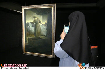 رونمایی از تابلوی وداع آخر 1 آذر 1404