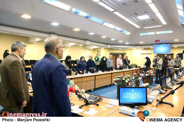 بررسی تحولات شبکه رادیویی قرآن 17 آذر 1404