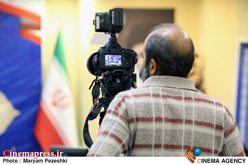 بررسی تحولات شبکه رادیویی قرآن 17 آذر 1404