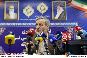 عکس/ نشست خبری «مدیر شبکه رادیویی قرآن» عکس/ نشست خبری «مدیر شبکه رادیویی قرآن»