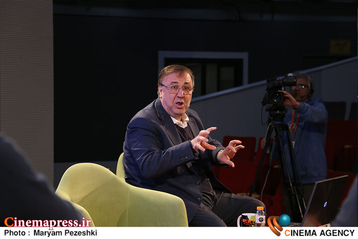 ما «حق آرامش» داریم/ «خلاقیت» امروز بیش از این‌که به «هوش» وابسته باشد به «حق تامل و تدبر» وابسته است