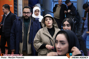 ششمین روز <a href='https://sayeb.ir/tag/%d8%ac%d8%b4%d9%86%d9%88%d8%a7%d8%b1%d9%87-%d8%b3%db%8c%d9%86%d9%85%d8%a7-%d8%ad%d9%82%db%8c%d9%82%d8%aa'></div>جشنواره سینما حقیقت</a> 24 آذر 1404
