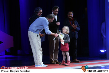 اختتامییه نوزدهمین دوره جشنواره سینما حقیقت 25 آذر 1404