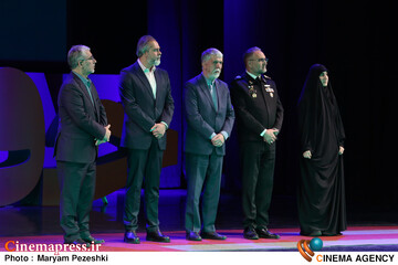 عکس/ آیین اختتامیه نوزدهمین جشنواره بینالمللی «سینما حقیقت»-۲ عکس/ آیین اختتامیه نوزدهمین جشنواره بینالمللی «سینما حقیقت»-۲