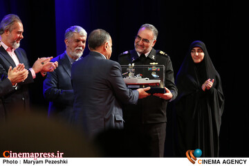 اختتامییه نوزدهمین جشنواره سینما حقیقت 25 آذر 1404