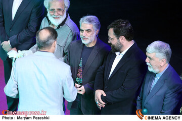 اختتامییه نوزدهمین جشنواره سینما حقیقت 25 آذر 1404