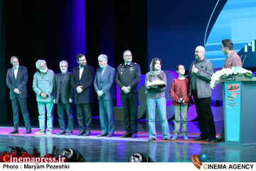 اختتامییه نوزدهمین جشنواره سینما حقیقت 25 آذر 1404