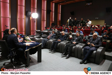 نشست خبری جایزه هشتمین دوره پژوهش سال سینمای ایران 1 دی 1404