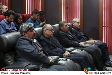 نشست خبری جایزه هشتمین دوره پژوهش سال سینمای ایران 1 دی 1404