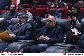 نشست خبری جایزه هشتمین دوره پژوهش سال سینمای ایران 1 دی 1404