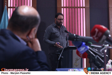نشست خبری جایزه هشتمین دوره پژوهش سال سینمای ایران 1 دی 1404