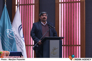 نشست خبری جایزه هشتمین دوره پژوهش سال سینمای ایران 1 دی 1404