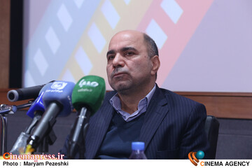 نشست خبری جایزه هشتمین دوره پژوهش سال سینمای ایران 1 دی 1404