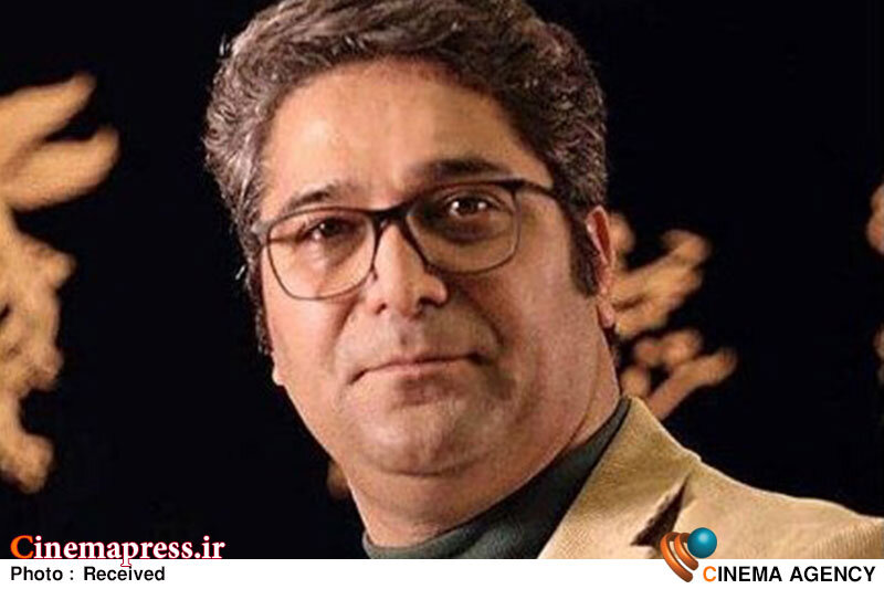 یک فیلمساز موفق کسی است که بتواند صادقانه و مؤثر با طیف گستردهای از مخاطبان ارتباط برقرار کند یک فیلمساز موفق کسی است که بتواند صادقانه و مؤثر با طیف گستردهای از مخاطبان ارتباط برقرار کند