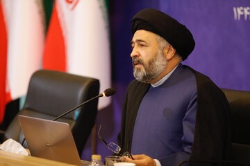 «اربعین» یک رویداد صرفاً مذهبی نیست!