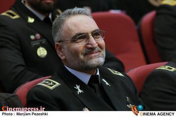 رونمایی از مستند عمق میدان 7 دی 1404؛ امیر دریادار بمانی